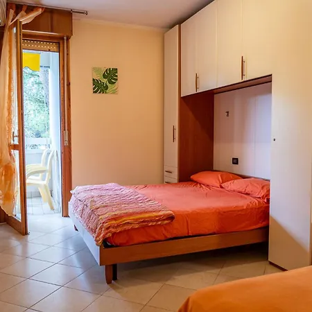 Apartment Comfortable Near The In *