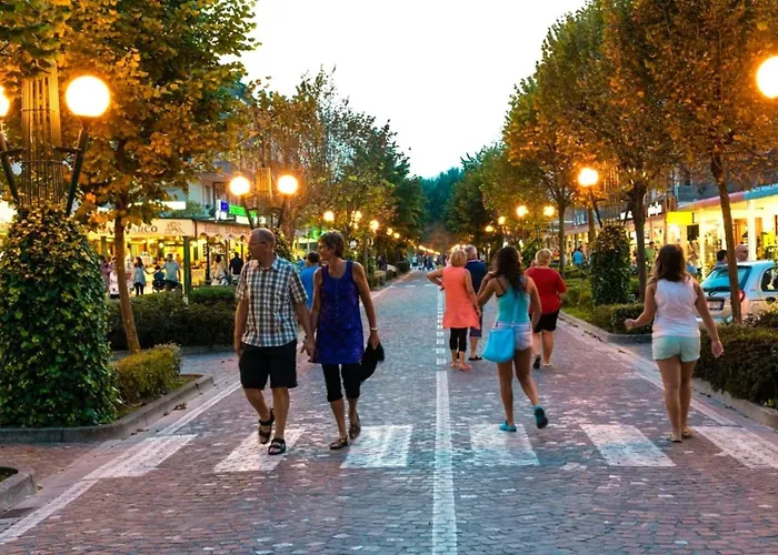 Lägenhet Comfortable Near The In Bibione